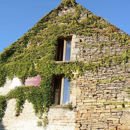 Bed and Breakfast Le Moulin A Huile Vailhourles Экстерьер фото