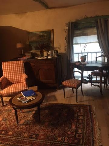 Bed and Breakfast Le Moulin A Huile Vailhourles Экстерьер фото