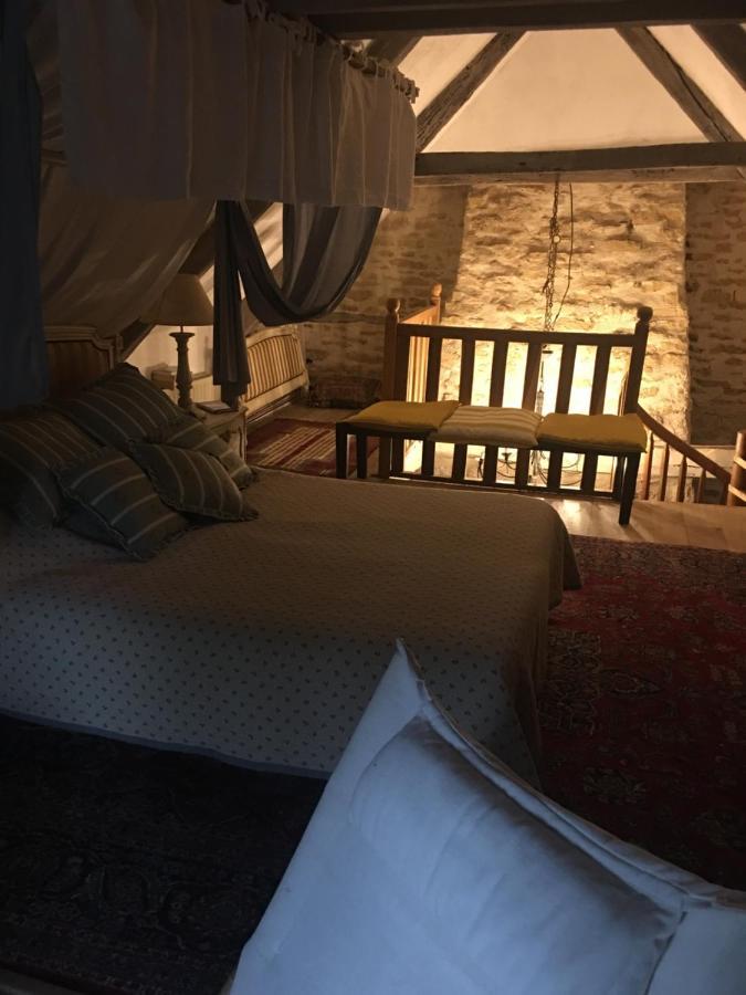 Bed and Breakfast Le Moulin A Huile Vailhourles Экстерьер фото