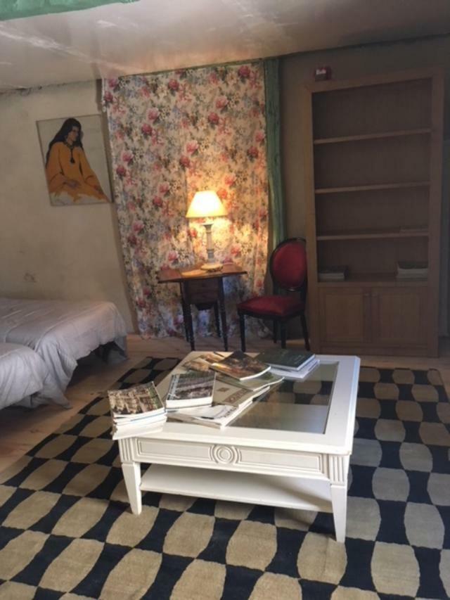 Bed and Breakfast Le Moulin A Huile Vailhourles Экстерьер фото